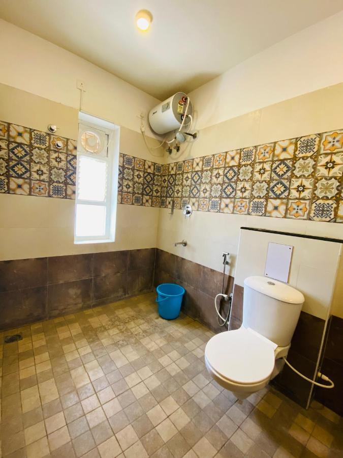 Отель Tulips Residency - Airport Pilamedu Экстерьер фото